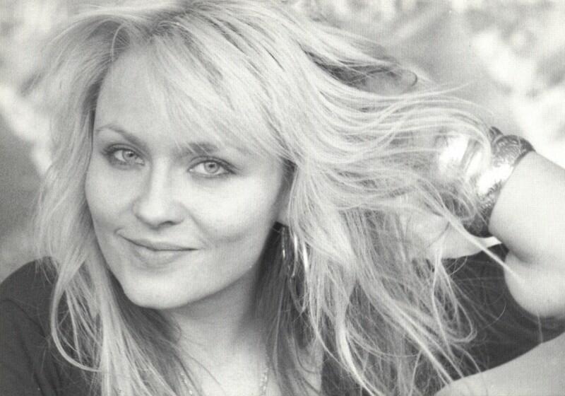 Doro Pesch Warlock