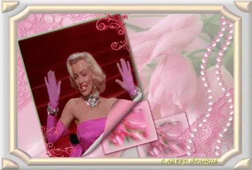 marilyn,pearls